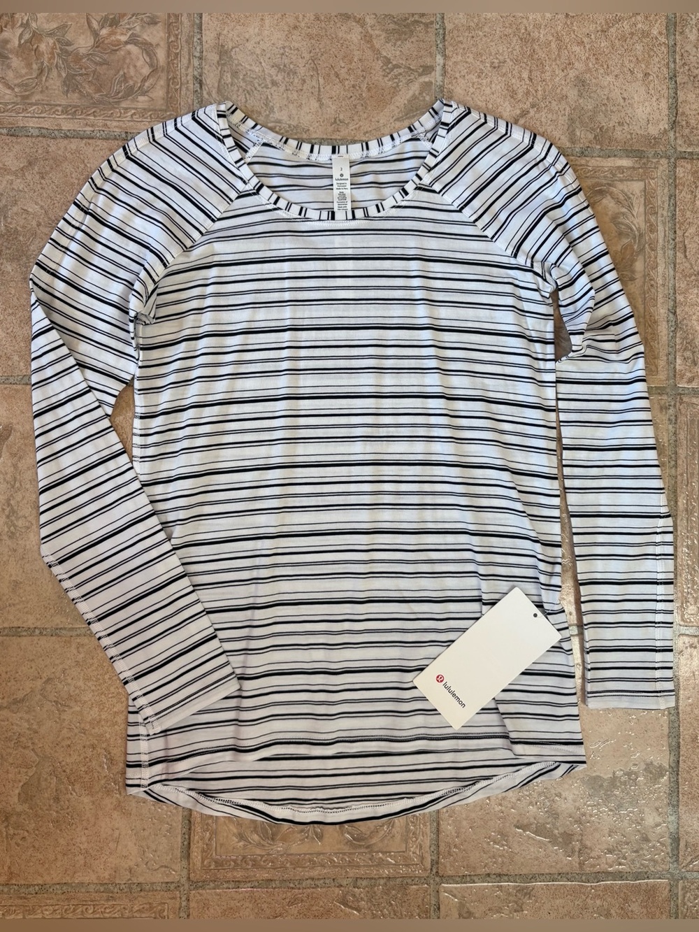 Lululemon long sleeve shirt